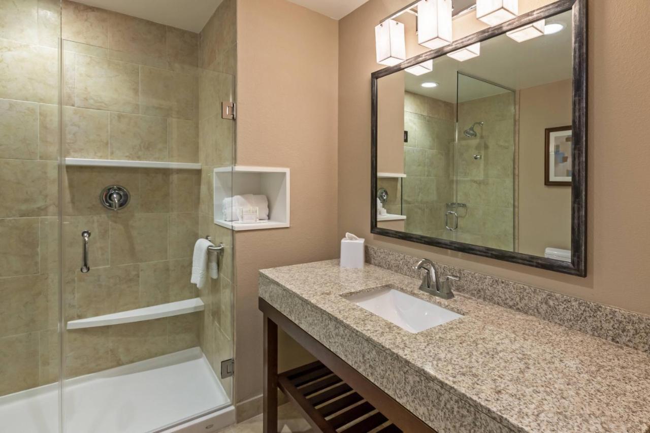 מלון Courtyard Houston I-10 West/Park Row מראה חיצוני תמונה
