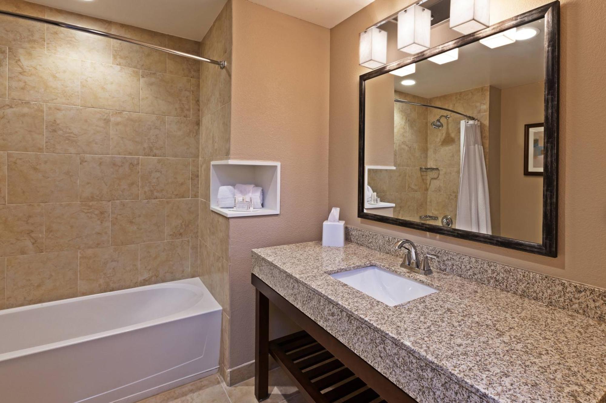 מלון Courtyard Houston I-10 West/Park Row מראה חיצוני תמונה